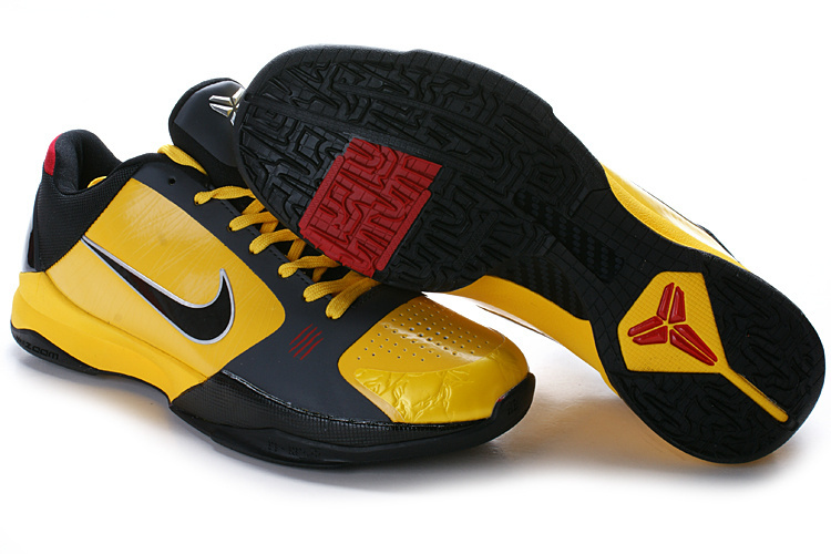 NIKE ZOOM KOBE V [M .8] - Cliquez sur l'image pour la fermer
